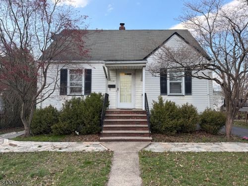 116 Montrose Ave, South Plainfield, NJ, 07080-2616 | Card Image