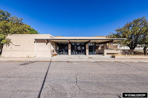 1450 Uinta Dr, Green River, WY, 82935-5046 | Card Image