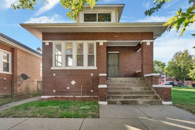 705 E 88th Street, House other with 4 bedrooms, 3 bathrooms and null parking in CHICAGO IL | Image 2