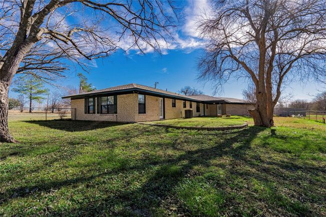 384 Fm 904 S, House other with 4 bedrooms, 2 bathrooms and null parking in Pecan Gap TX | Image 18