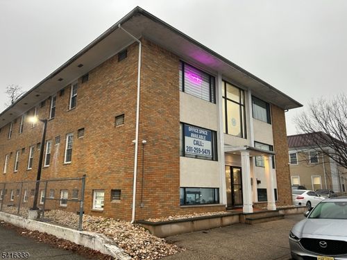 unit-24-420 Chestnut St, Union, NJ, 07083-3101 | Card Image