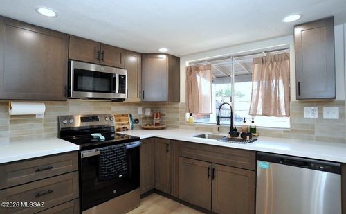 1001 N Constitution Drive, Tucson, AZ, 85748 | Card Image