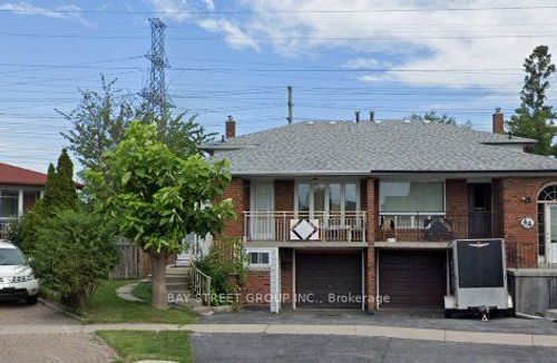 42 Iangrove Terr, Scarborough, ON, M1W2H2 | Card Image