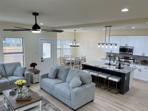 317 E 14th Avenue, Corsicana, TX, 75110 | Card Image