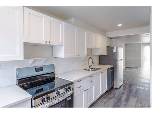 17-1200 S Monaco Street Pkwy, Denver, CO, 80224-1833 | Card Image