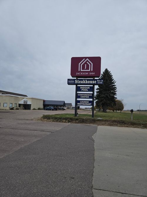 2007 Highway 71 N, Jackson, MN, 56143-1096 | Card Image