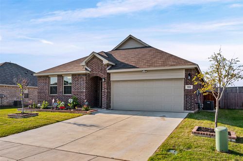 1312 Pistachio Dr, Azle, TX, 76020-3298 | Card Image