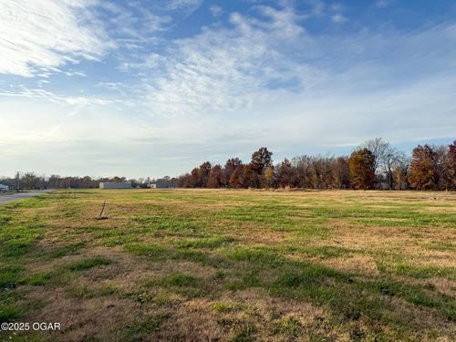 00000 N 9th St, Chetopa, KS, 67336 | Card Image