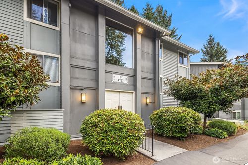 b206-4727 W Lake Sammamish Pkwy Se, Issaquah, WA, 98027-9334 | Card Image