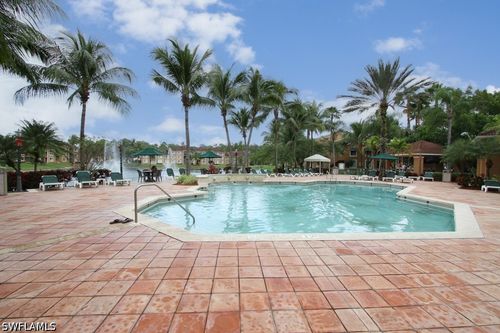 203-1205 Wildwood Lakes Blvd, Naples, FL, 34104-5815 | Card Image
