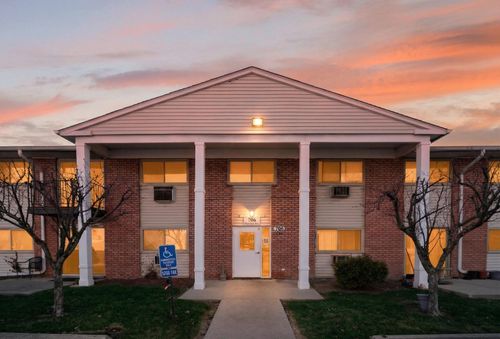 107-706 Marilyn Ave, Glendale Heights, IL, 60139-2948 | Card Image