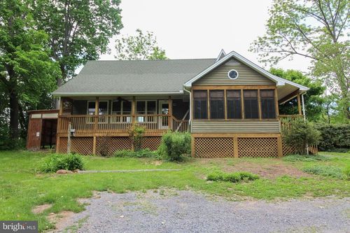393 Swann Rd, EDINBURG, VA, 22824-3436 | Card Image