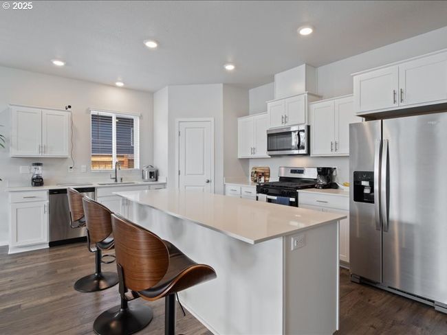 2622 26 Th Loop, House other with 3 bedrooms, 2 bathrooms and 2 parking in Springfield OR | Image 17