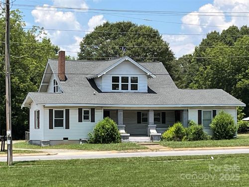509 E Grover St, Shelby, NC, 28150-3995 | Card Image