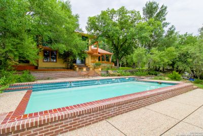 1721 Greystone Dr, House other with 5 bedrooms, 4 bathrooms and null parking in New Braunfels TX | Image 1