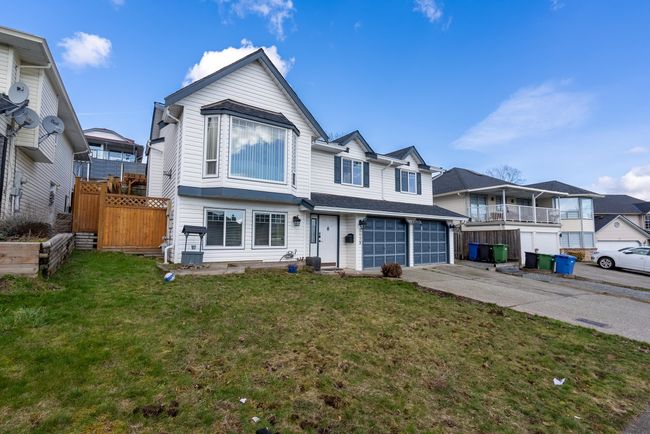 31139 Sidoni Avenue, House other with 3 bedrooms, 2 bathrooms and 6 parking in Abbotsford BC | Image 3