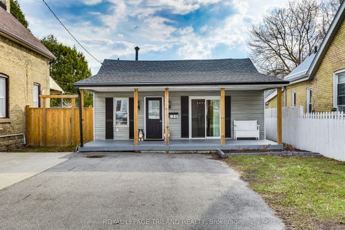 130 St Julien Street, London East, ON, N5Z2M7 | Card Image