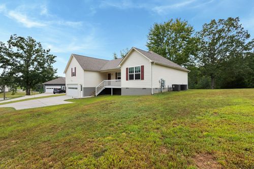 1209 Wesley Ct, Lawrenceburg, TN, 38464-6290 | Card Image