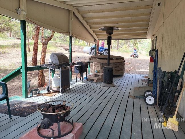 10733 Rattlesnake Ln, House other with 3 bedrooms, 2 bathrooms and null parking in Unity OR | Image 4