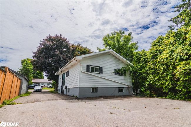 90 Bond St, House other with 4 bedrooms, 2 bathrooms and 10 parking in Orillia ON | Image 36