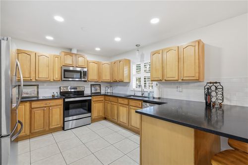 515 19th Ln, Vero Beach, FL, 32960-5431 | Card Image