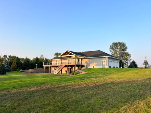 54661 Chardan Dr, Battle Creek, NE, 68715-5067 | Card Image