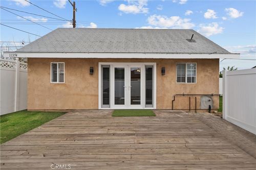 11374 Kagel Canyon St, Sylmar, CA, 91342-6511 | Card Image