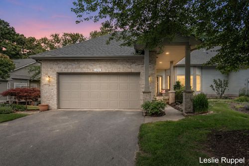 1712 Big Timber Ct Ne, Grand Rapids, MI, 49505-5795 | Card Image