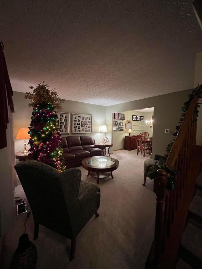 946 Lateglow Ct, House other with 3 bedrooms, 3 bathrooms and null parking in Newark OH | Image 7