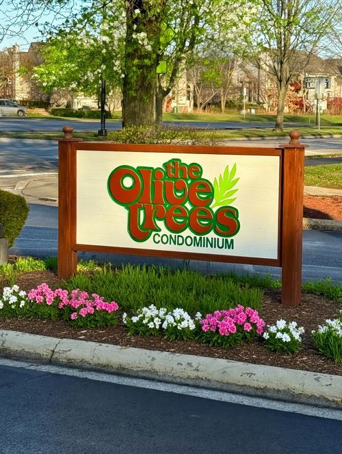 d-204 Bailey Rd, Naperville, IL, 60565-1467 | Card Image