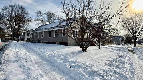 2-173 Bay St, Glens Falls, NY, 12801-2302 | Card Image