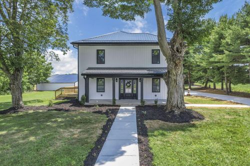 10123 Loop Rd, Millersport, OH, 43046-9604 | Card Image