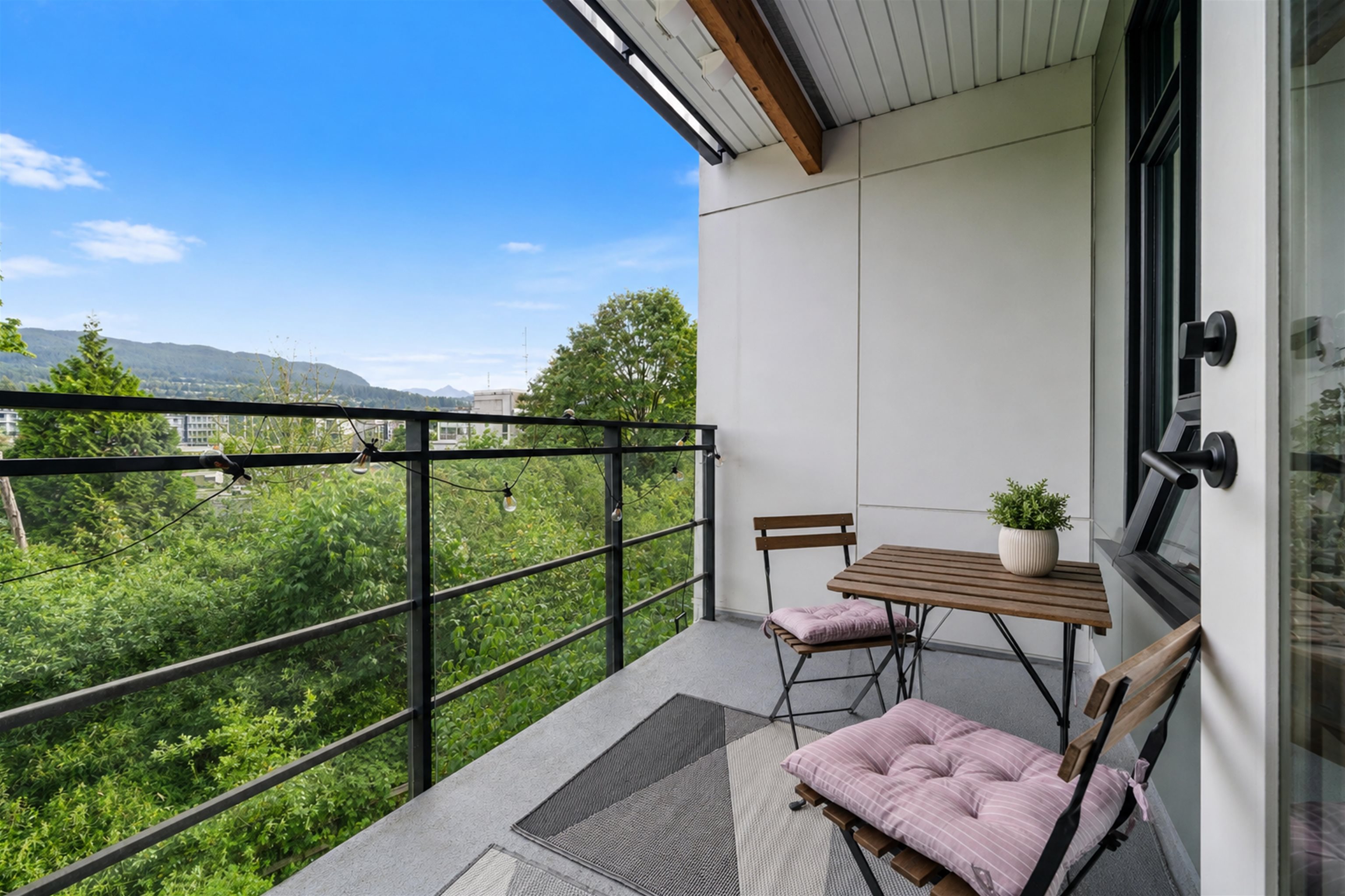 Residential in Port Moody 5