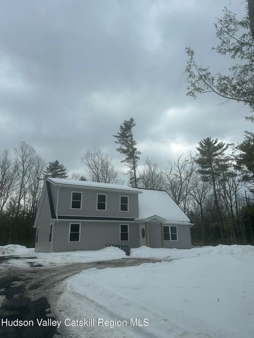 20 Olivers Way, Cairo, NY, 12413-2735 | Card Image