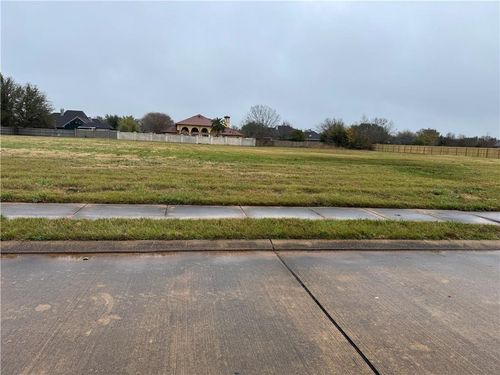 6421 Windy Oaks, Alexandria, LA, 71301-2867 | Card Image