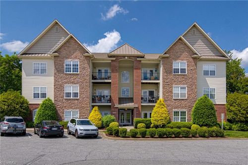 apt-104-6801 Hanesbrook Cir, Clemmons, NC, 27012-9653 | Card Image