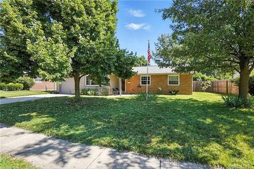 815 Hile Ln, Englewood, OH, 45322-1737 | Card Image