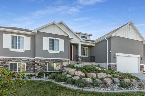 3842 S 5675 W, Hooper, UT, 84315-3402 | Card Image