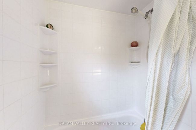 MAIN - 15 Tresher Crt, House other with 3 bedrooms, 3 bathrooms and 2 parking in Ajax ON | Image 35