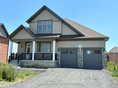 4 Larissa Park Dr, Carrying Place, ON, K0K1L0 | Card Image