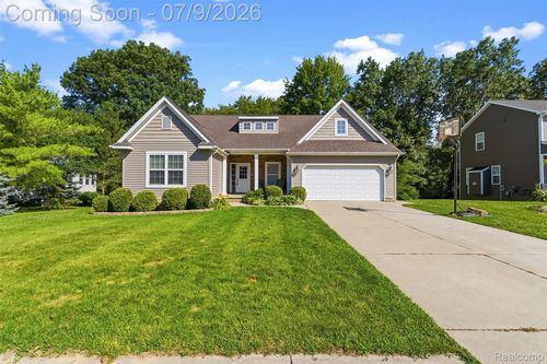 9285 Pine Walk Pass, Linden, MI, 48451-8584 | Card Image
