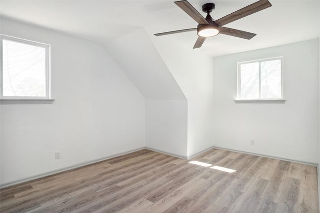 636 W Cedar St, House other with 5 bedrooms, 2 bathrooms and null parking in Hurst TX | Image 31
