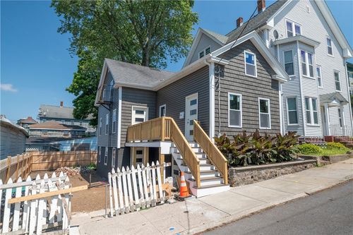 241 Cato St, Woonsocket, RI, 02895-3007 | Card Image
