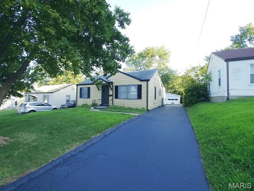 9414 Miriam Ave, Overland, MO, 63114-3914 | Card Image