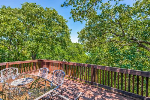 214 Scenic Dr, Highland Village, TX, 75077-6760 | Card Image