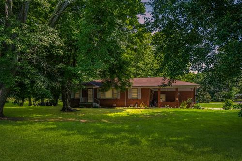 4409 Carter Dr, Nunnelly, TN, 37137-2851 | Card Image