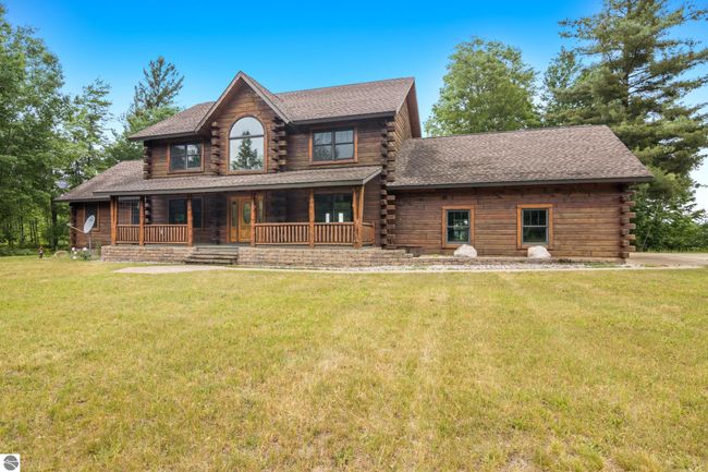 9644 Guenthardt Rd, House other with 5 bedrooms, 2 bathrooms and null parking in Manistee MI | Image 5