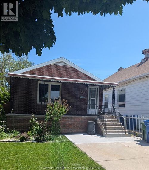 856 Pillette Rd, Windsor, ON, N8Y3B5 | Card Image