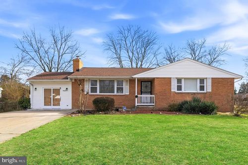 9412 Gwynndale Dr, CLINTON, MD, 20735-3518 | Card Image