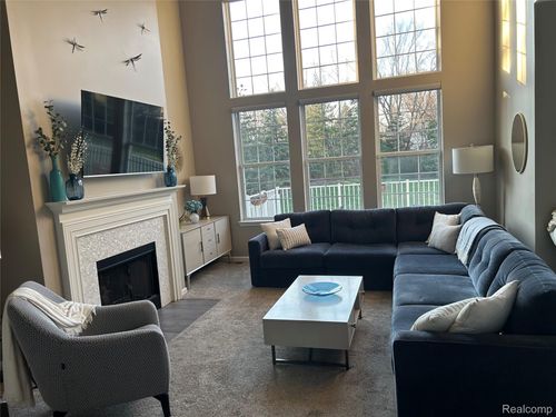 1245 Alameda Blvd, Troy, MI, 48085-6740 | Card Image